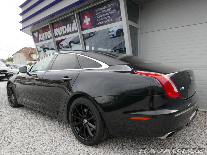 Jaguar XJ 3,0 V6 AWD Automat REZERV 2013