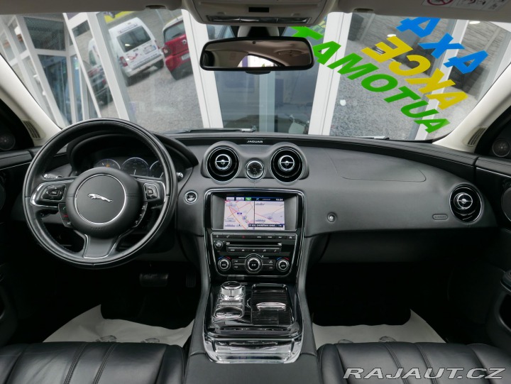 Jaguar XJ 3,0 V6 AWD Automat REZERV 2013