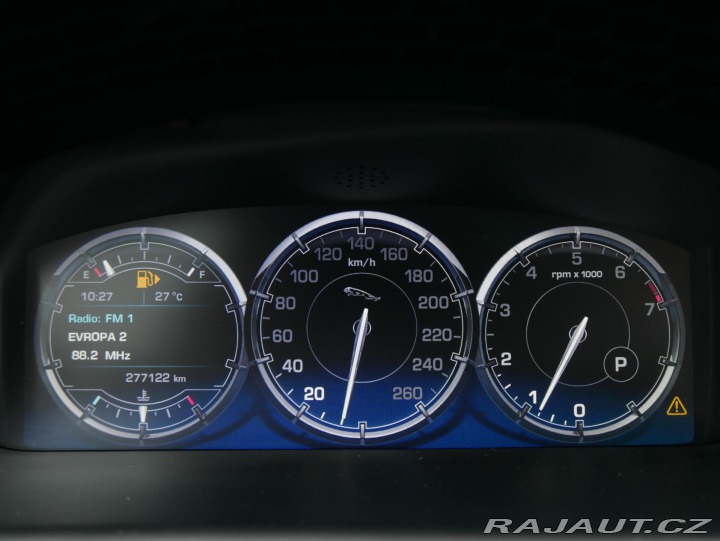 Jaguar XJ 3,0 V6 AWD Automat REZERV 2013