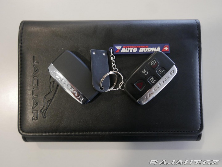 Jaguar XJ 3,0 V6 AWD Automat REZERV 2013