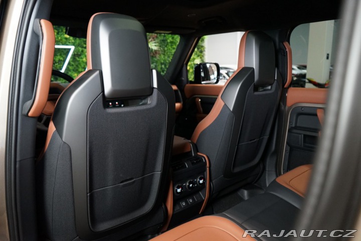 Land Rover Defender OCTA*MOONLIGHT*HUD*PANO*M 2025