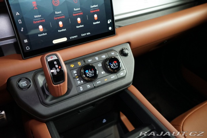 Land Rover Defender OCTA*MOONLIGHT*HUD*PANO*M 2025