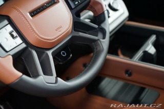 Land Rover Defender OCTA*MOONLIGHT*HUD*PANO*M 2025
