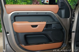 Land Rover Defender OCTA*MOONLIGHT*HUD*PANO*M 2025