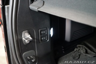Land Rover Defender OCTA*MOONLIGHT*HUD*PANO*M 2025