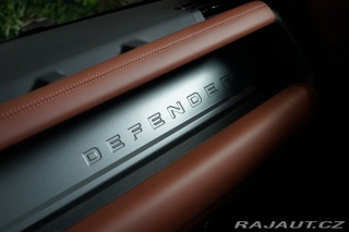 Land Rover Defender OCTA*MOONLIGHT*HUD*PANO*M 2025