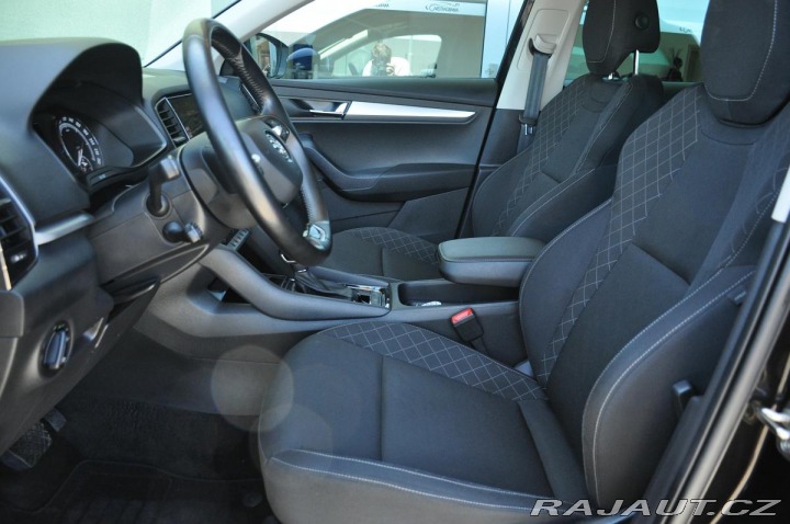 Škoda Karoq 1.6TDi STYLE CARPLAY DSG 2020