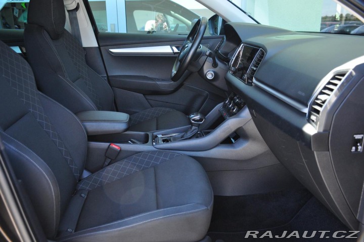 Škoda Karoq 1.6TDi STYLE CARPLAY DSG 2020
