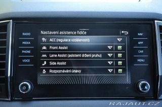 Škoda Karoq 1.6TDi STYLE CARPLAY DSG 2020