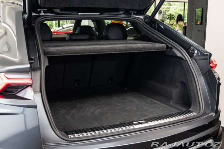 Lamborghini Urus  2019