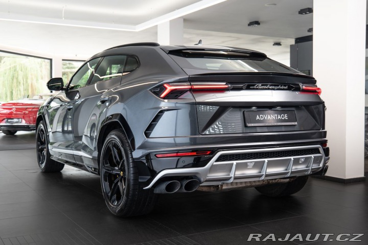Lamborghini Urus  2019