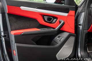 Lamborghini Urus  2019