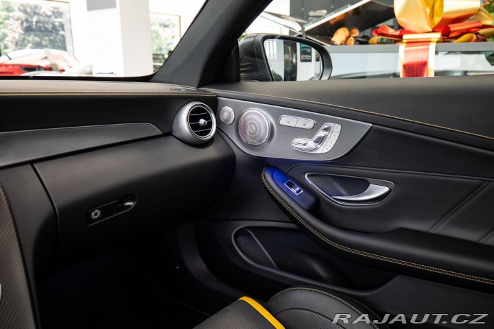 Mercedes-Benz C Final Edition 1800