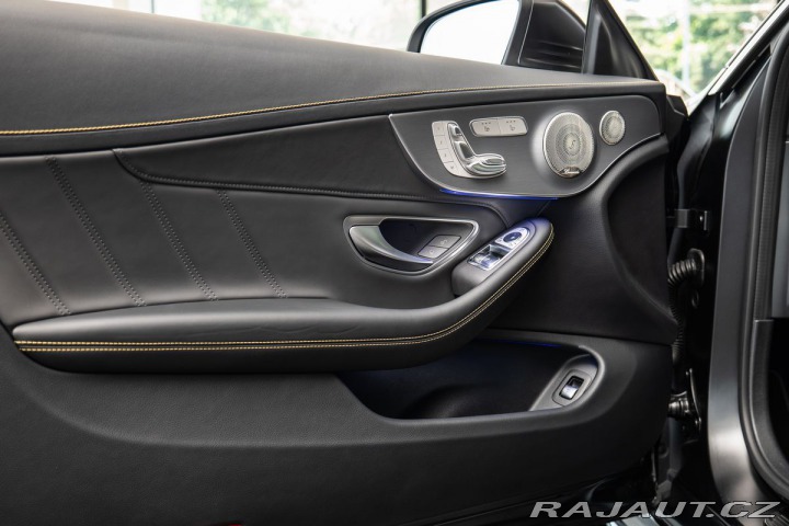 Mercedes-Benz C Final Edition 1800