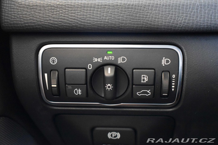 Volvo XC60 D4 133kW*AUTOMAT*TAŽNÉ*NA 2014