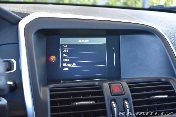 Volvo XC60 D4 133kW*AUTOMAT*TAŽNÉ*NA 2014