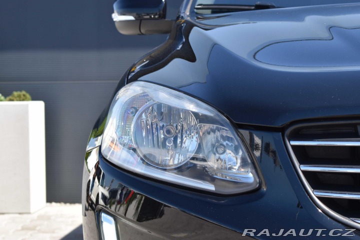 Volvo XC60 D4 133kW*AUTOMAT*TAŽNÉ*NA 2014
