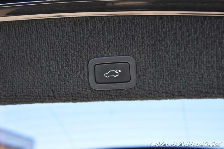 Volvo XC60 D4 133kW*AUTOMAT*TAŽNÉ*NA 2014