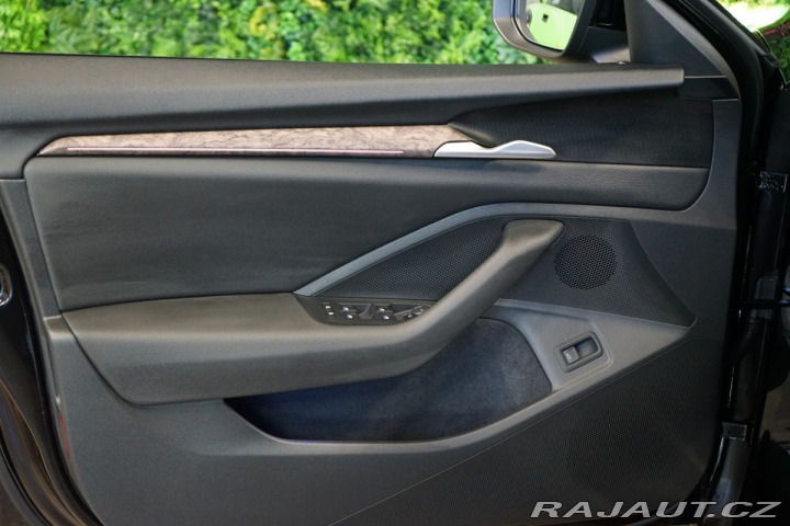 Škoda Superb 2.0 TDI*L&K*DCC*MATRI 2025