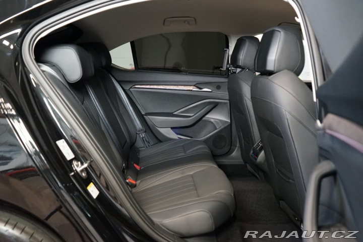 Škoda Superb 2.0 TDI*L&K*DCC*MATRI 2025