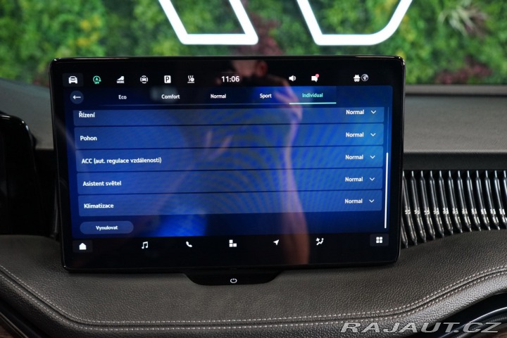 Škoda Superb 2.0 TDI*L&K*DCC*MATRI 2025