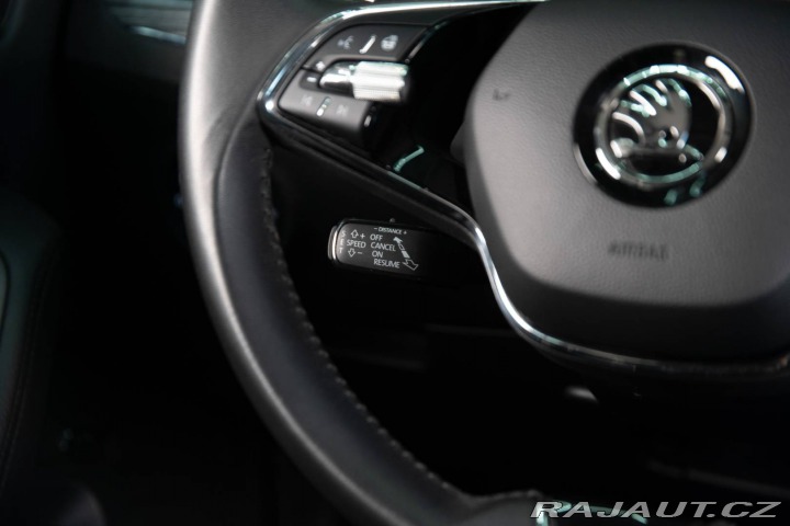 Škoda Superb 2022
