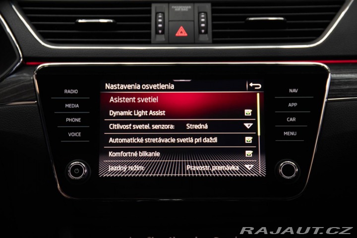 Škoda Superb 2.0 TDI SCR Style DSG 2022