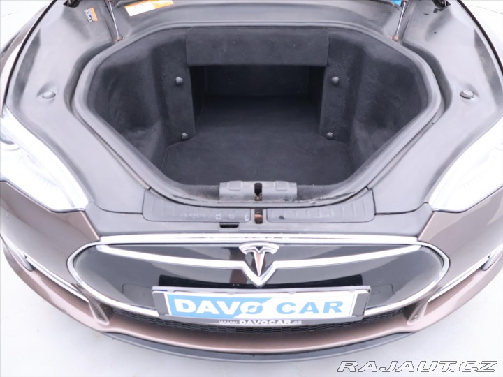 Tesla Model S P85 350kW Freecharging 2014