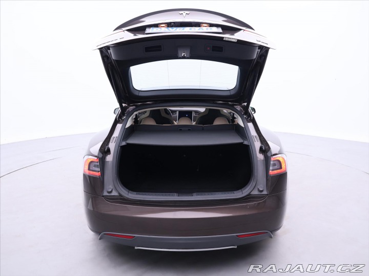 Tesla Model S P85 350kW Freecharging 2014