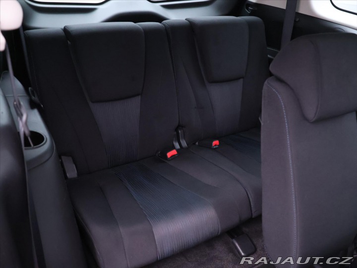 Mazda 5 1,8 i 85kW Center-Line Xe 2012
