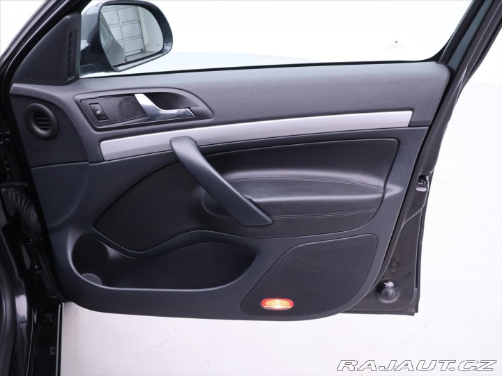 Škoda Octavia 2,0 TDI 103KW DSG Xenon K 2011