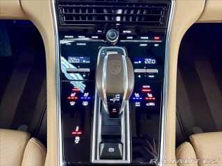 Porsche Panamera GTS V8 353 KW, CARBON PAC 2023