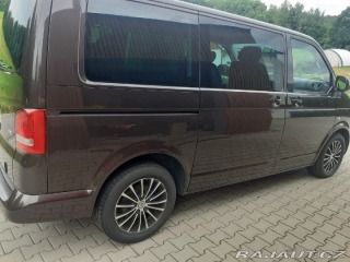 Volkswagen Multivan 2,0   T5 2012