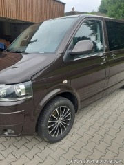 Volkswagen Multivan 2,0   T5 2012