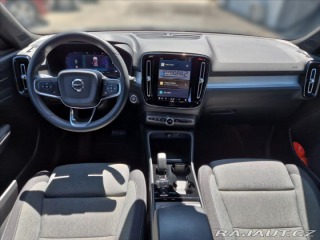 Volvo XC40 2,0 B3 Plus Dark 2023