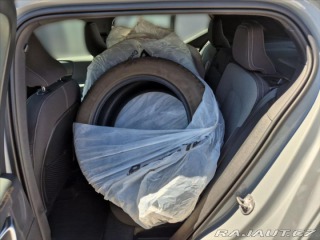 Volvo XC40 2,0 B3 Plus Dark 2023