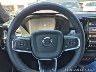 Volvo XC40 2,0 B3 Plus Dark 2023