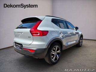Volvo XC40 2,0 B3 Plus Dark 2023