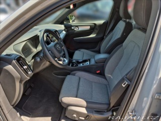 Volvo XC40 2,0 B3 Plus Dark 2023