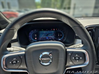 Volvo XC40 2,0 B3 Plus Dark 2023
