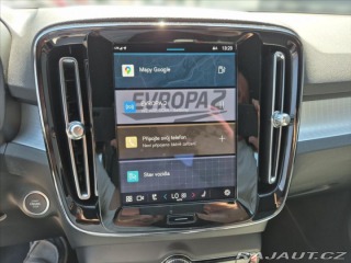 Volvo XC40 2,0 B3 Plus Dark 2023