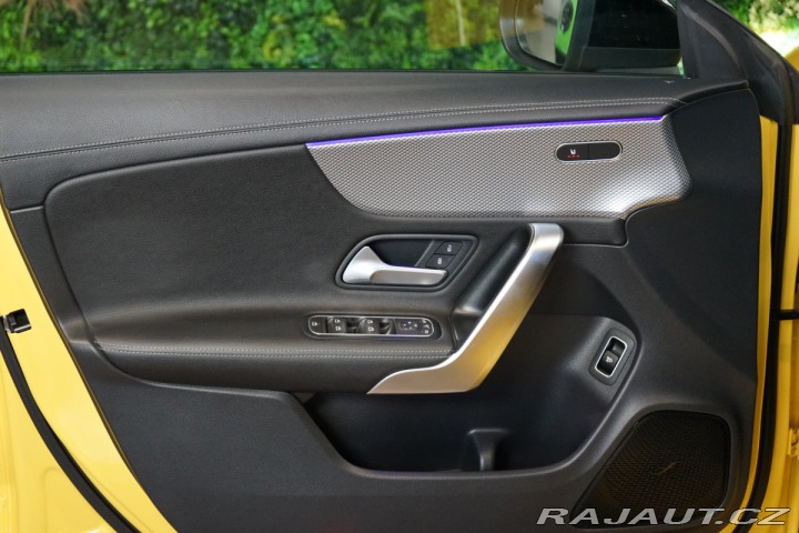 Mercedes-Benz CLA 220*LED*CARPLAY*CAMERA* 2019