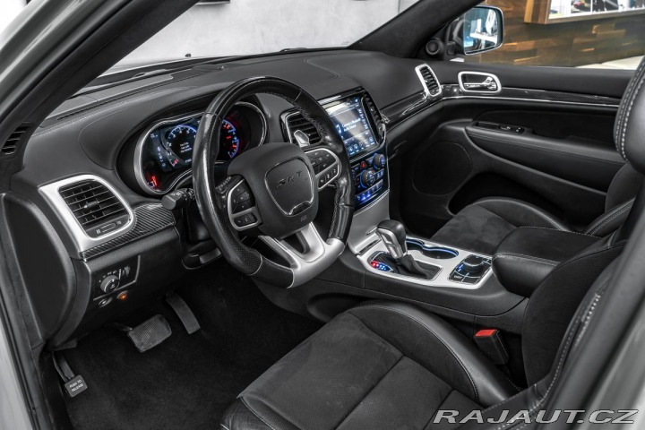 Jeep Grand Cherokee 6,4 SRT 468PS  Pano 1800