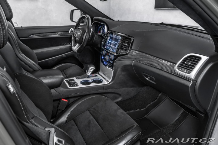 Jeep Grand Cherokee 6,4 SRT 468PS  Pano 1800