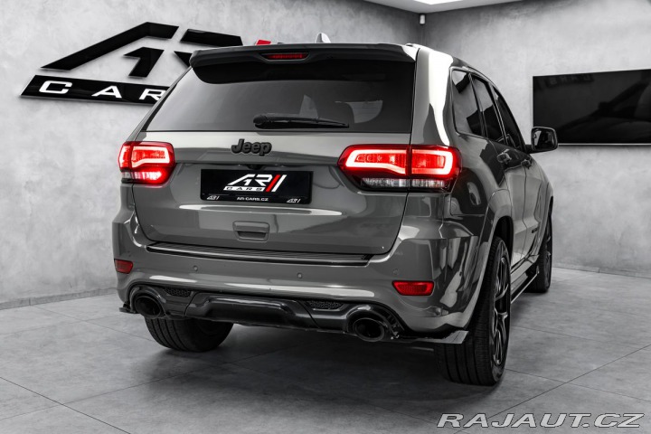 Jeep Grand Cherokee 6,4 SRT 468PS  Pano 1800