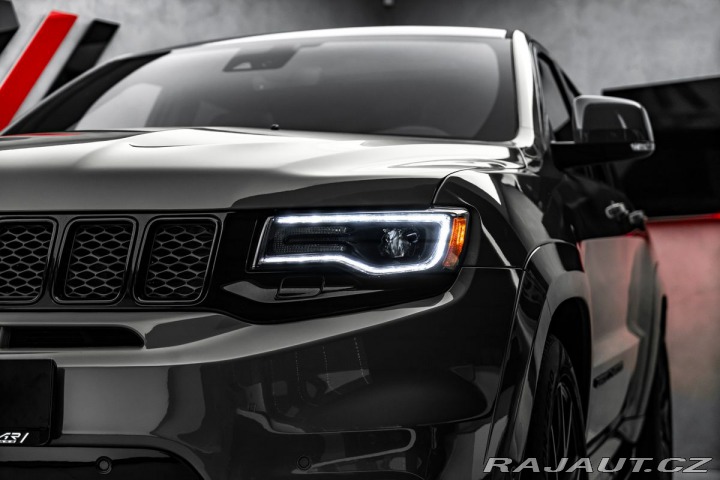 Jeep Grand Cherokee 6,4 SRT 468PS  Pano 1800