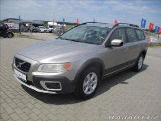 Volvo XC70 2,4 D5 151kw AWD Momentum 2010