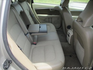 Volvo XC70 2,4 D5 151kw AWD Momentum 2010