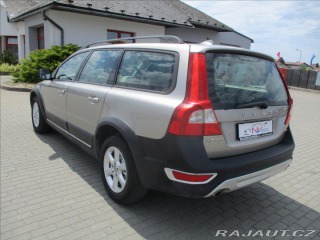 Volvo XC70 2,4 D5 151kw AWD Momentum 2010