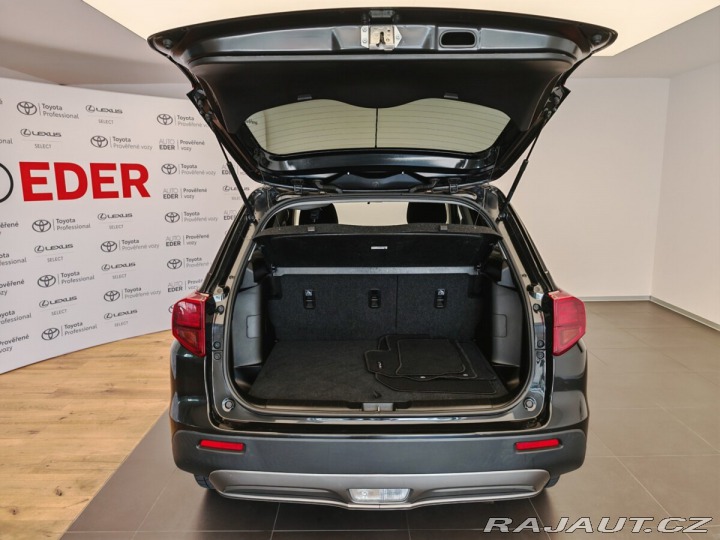 Suzuki Vitara 4x4, automat , benzín 2019